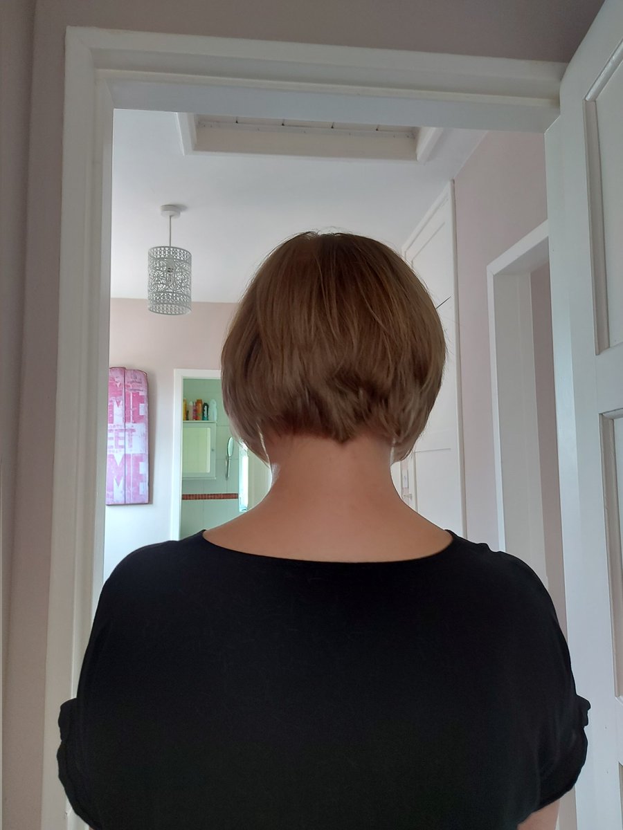 twatwithheart's tweet photo. Hair donated 😊 https://t.co/O3yLPA7moB