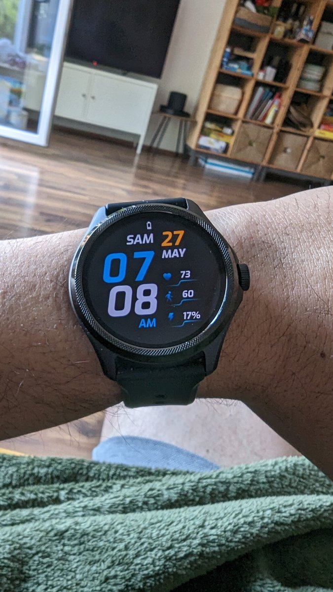 oberbula's tweet image. 67h bei 17% Restakku. Der neue Snapdragon W5+ scheint sich doch bemerkbar zu machen. 👍

Ach ja Blutsauerstoff Messung war dauerhaft an. Jetzt nochmal aufladen und das deaktivieren. 

#mobvoi #ticwatchpro5 #wearos