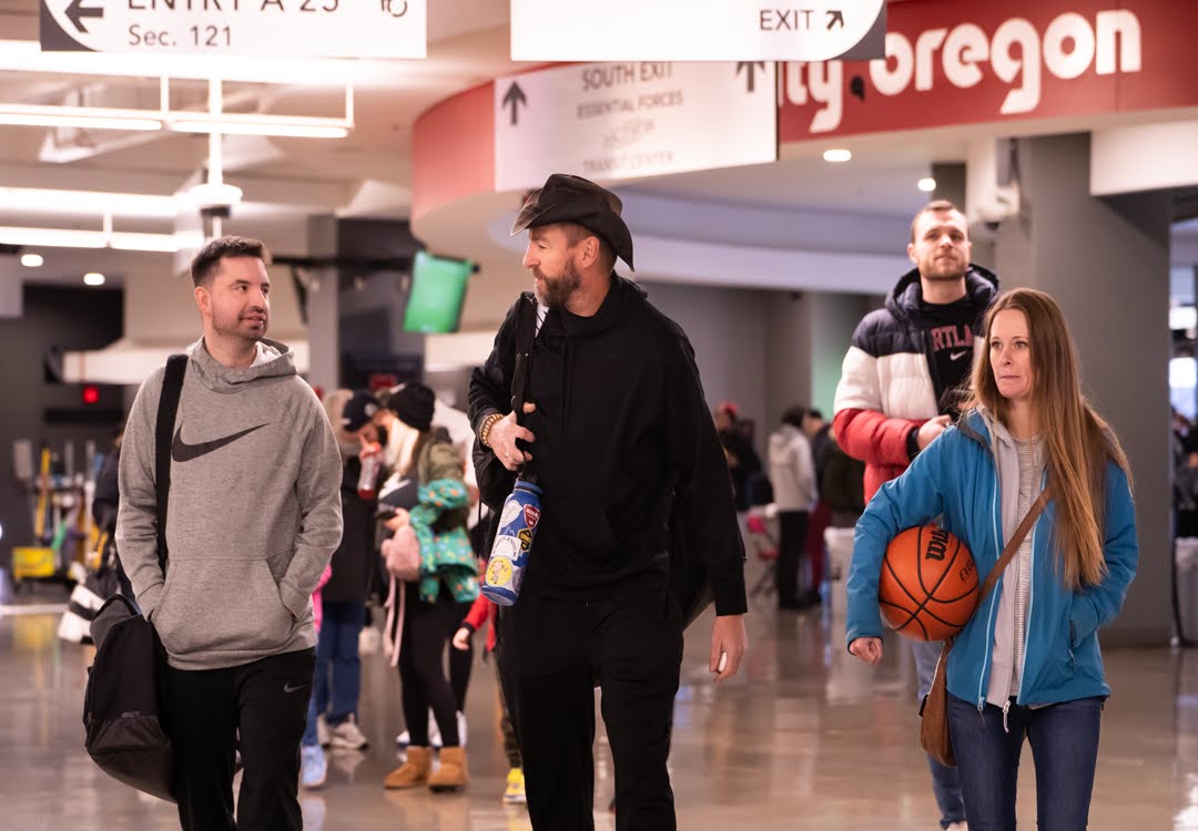 Marshall Garcia and Mike Richards- about to run/referee the Moda tournament for PortlandBasketball- two great people!