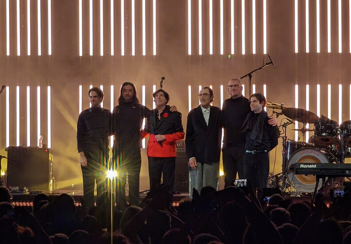 Peerless. Superlative Glasgow gig from <a href="/sparksofficial/">S P A R K S</a>