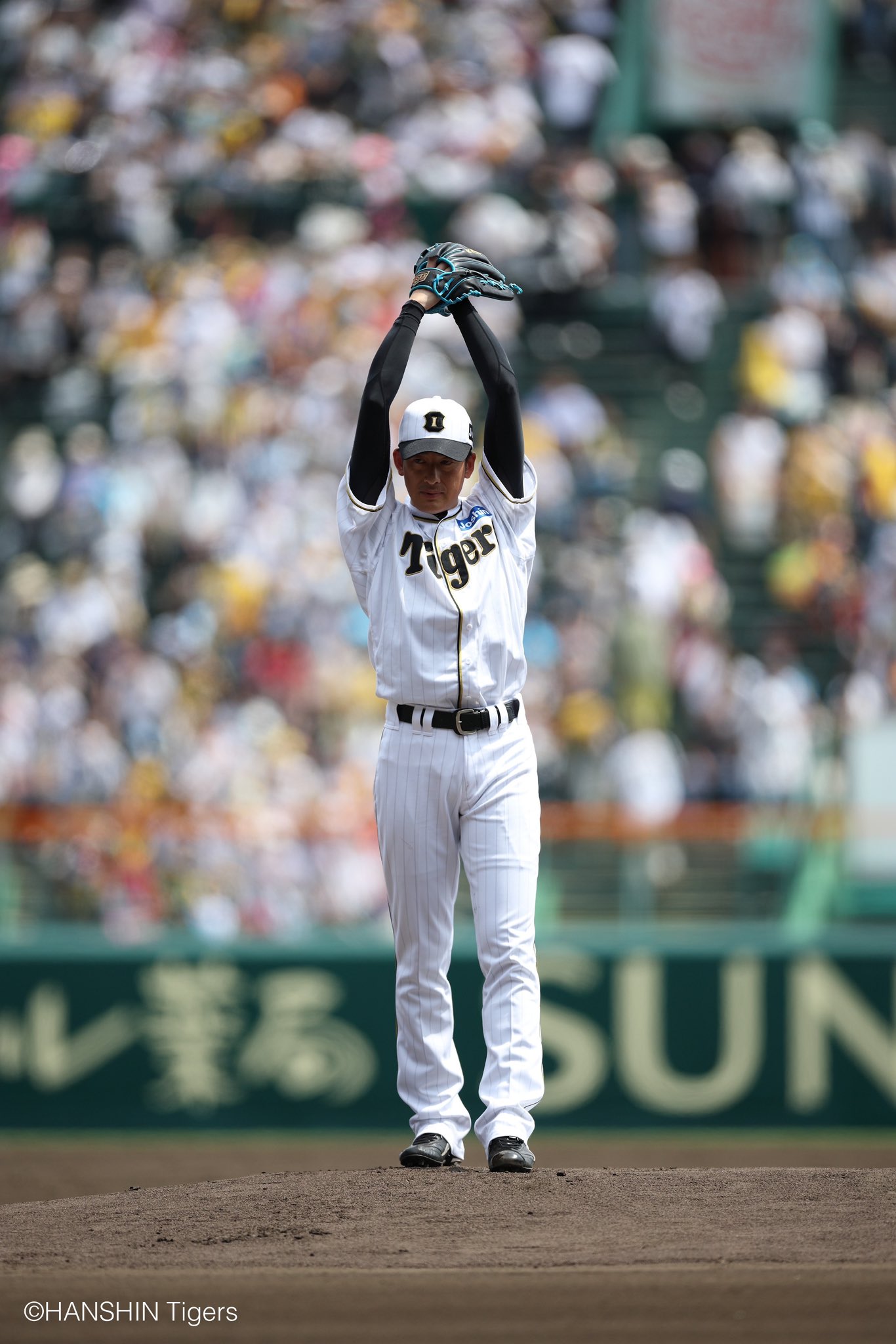 能見篤史　阪神タイガース　レプリカ　ユニフォーム　侍ジャパン　WBC Amazon.co.jp: 能見篤史 阪神タイガース オリックスバファローズ