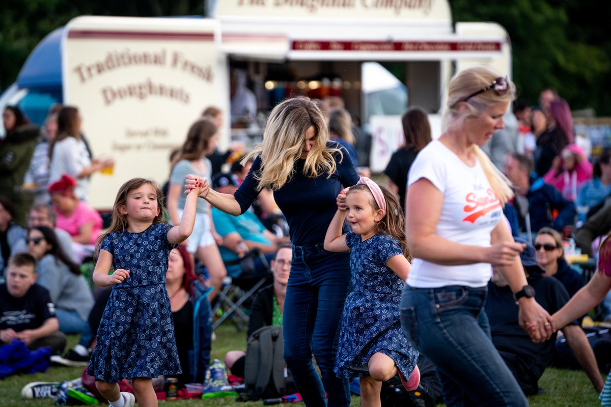 StowmarketTC's tweet image. 📷Looking for something to do this bank holiday weekend? 

Come join us at StowFiesta

📷Chilton Fields, Stowmarket
📷Saturday 27th &amp;amp; Sunday 28th May
📷1:30pm - 8:30pm both days