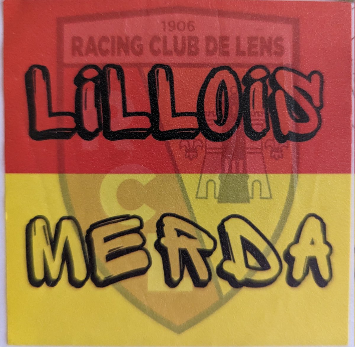 1jour1stick's tweet photo. En sticks #antiLille je crois que de l'indep lensois. Lillois Merda (voir l'explication de texte sur le fil #antilens ) https://t.co/wBDb3vVxHm