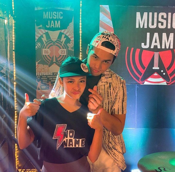 JoshMandyOFC's tweet photo. #JoshMandy is now signing off 🥁🍭 https://t.co/zHzHUSJgbS