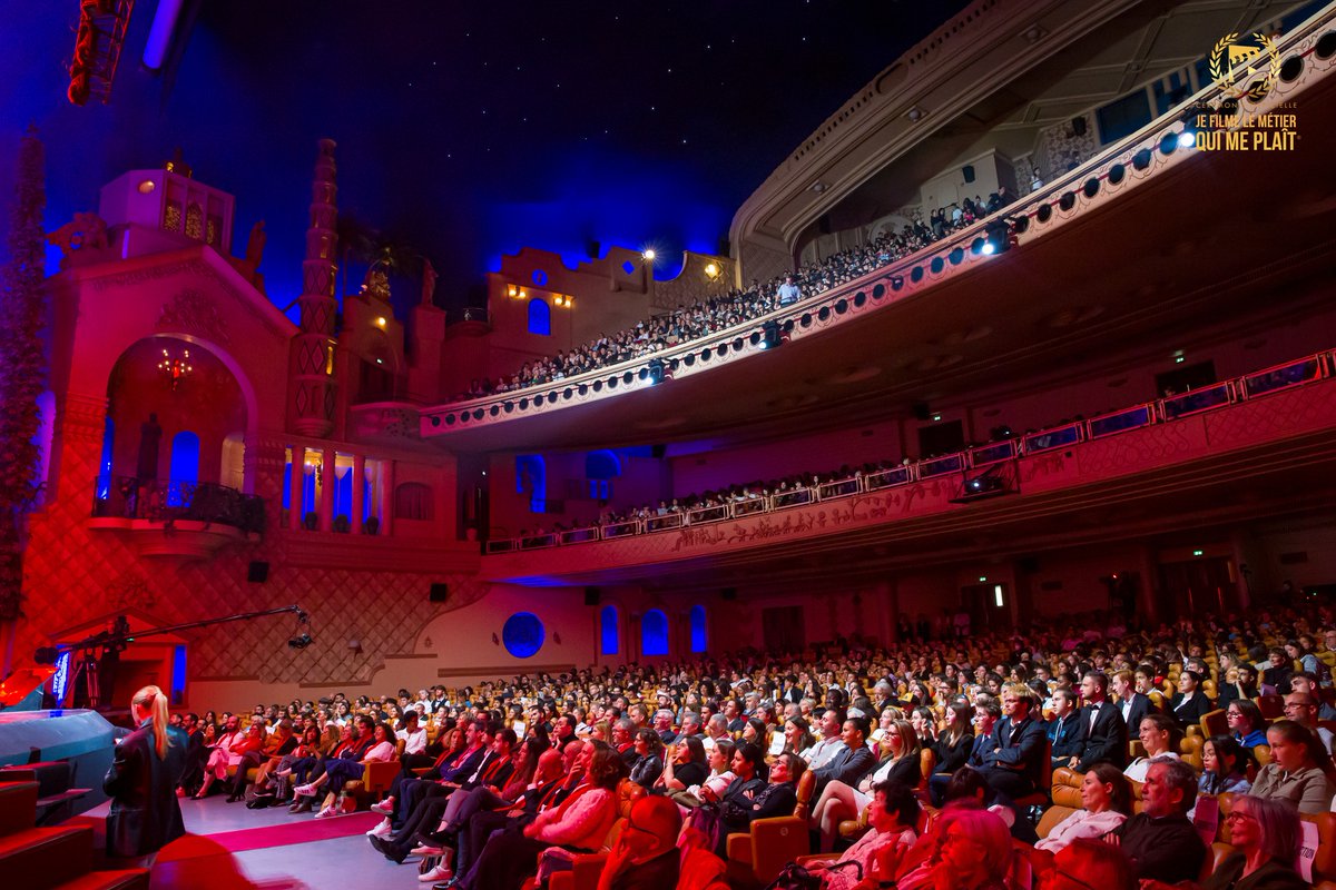 AMIE_Boulonnais's tweet image. ✨Les jeunes de l'AMIE ont remporté, le Clap d'argent de la catégorie "Métiers du patrimoine" pour leur film "De fils en aiguilles" tourné au sein de la société Alprech Filets et qui rend hommage au métier de ramendeur.
🎫Le film est ici youtube.com/watch?v=hNVECp…

#emploi #jflmqmp