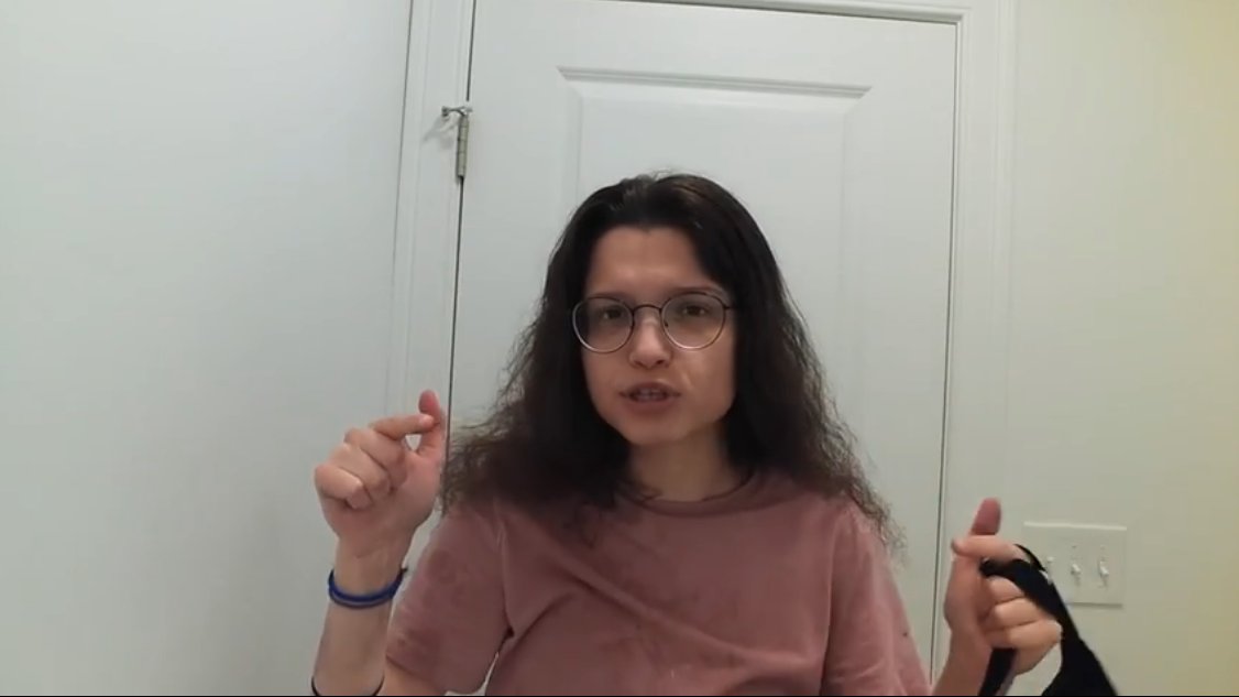 TranscendHeaven's tweet photo. Letty says she'd like to be friends with Josie after all of this, then calls on her #Lettycels to send her positive vibes.
#fishtanklive https://t.co/uui15wsz7Y