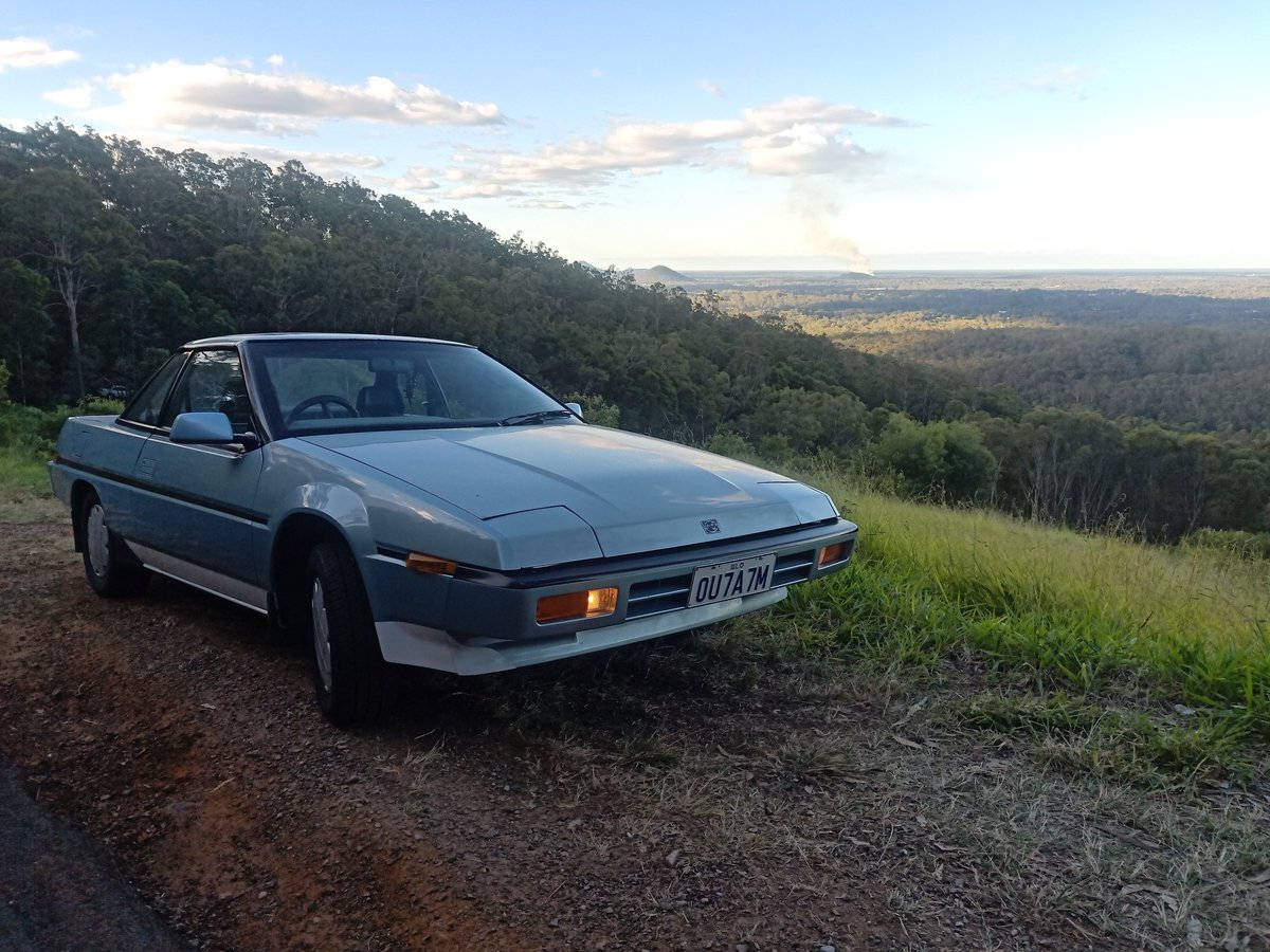 Classic_Clunker's tweet photo. Quick and dirty run up to #MtMee after a fluids check on the #Subaru #XT #Vortex, and what should I see but 2 #McLaren and an #AstonMartin V12 #Vantage https://t.co/TZODYiH8vt