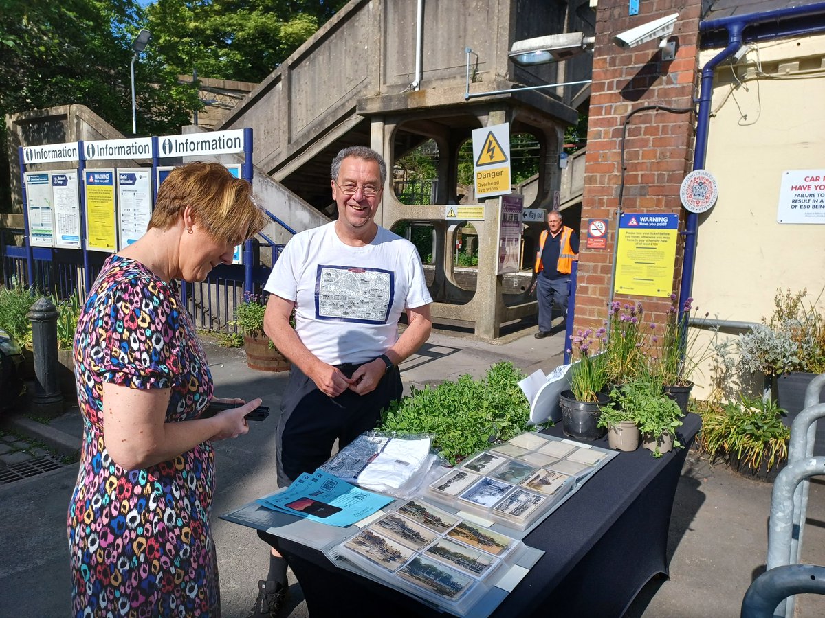 KelvinBriggs70's tweet photo. @ahrcpress @Invis_Alderley
@C2MCRP @NTAlderleyEdge @nationaltrust @StationEdge @CommunityRail Another download of the INVISIBLE WORLDS app at Alderley Edge Station during Community Rail Week
#Invisibleworlds https://t.co/MUhoSaTGY3