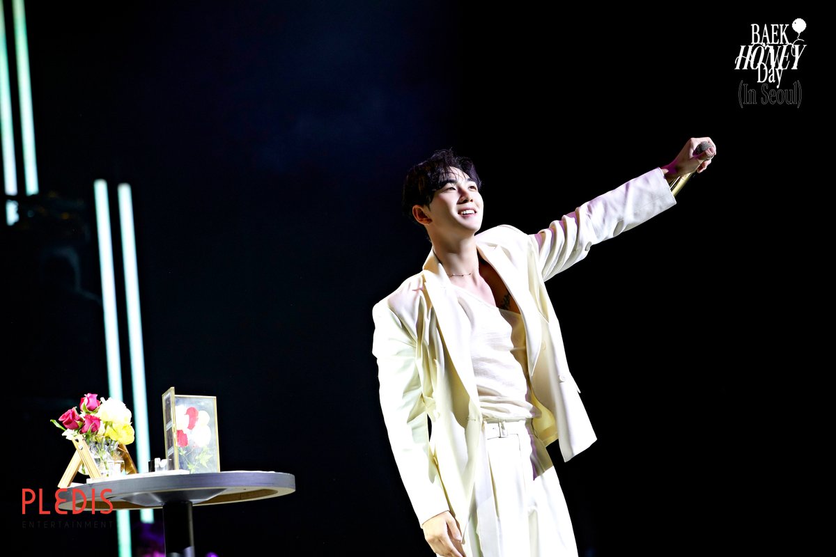 this_is_baekho_'s tweet photo. 2023 BAEKHO MINI CONCERT ‘BAEKHoney DAY’ IN SEOUL Photo Sketch
📷 More photos @ https://t.co/7QNOVXoWgd

#백호 #강동호 #BAEKHO #KANGDONGHO #BAEKHoney_DAY https://t.co/DLvVMm8IWc