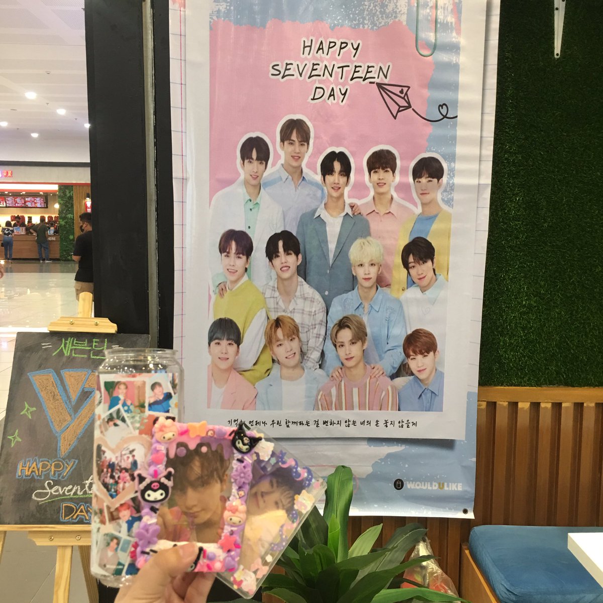 e_xiu_hoe's tweet photo. #YourHappySmileIsMyDay
#HappySEVENTEENDay @17dayph https://t.co/RJFuVQQUss