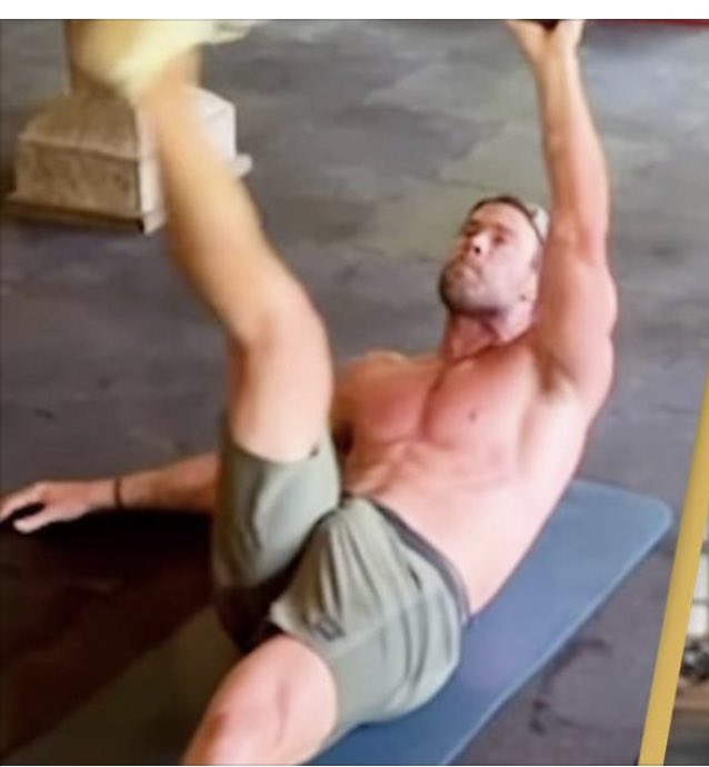 The internet taken back by @chrishemsworth bulge while working out 🏋️‍♂️ #ThorsHammer