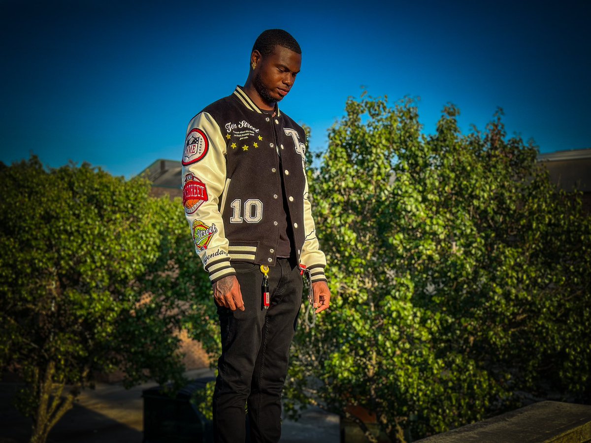 10streetapparel's tweet image. Level up your style and join the elite with the Ten Street Elite Collection. Pre-order now at 10streetapparel.com and enjoy 30% off! No code needed. Don't miss out, only 1 day left to pre-order. #EliteStyle #LimitedEdition