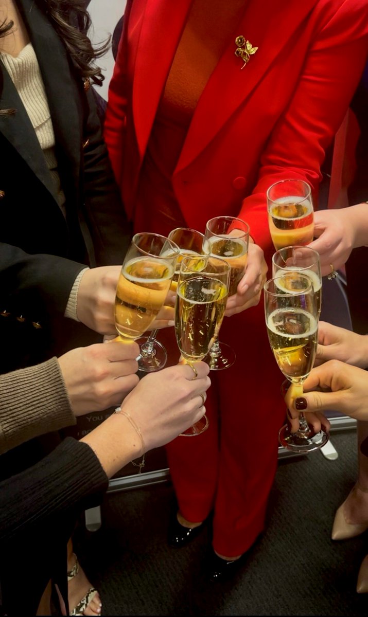 SharonWilliams_'s tweet photo. Celebrating our new Taurus logo! Cheers! ❤️
Go check it out at @Taurusmarketing 

#rebrand
#newbrandreveal  #launchcelebration #barangaroointernationaltowers #newbrandrevealed https://t.co/WtzfwDMj7G