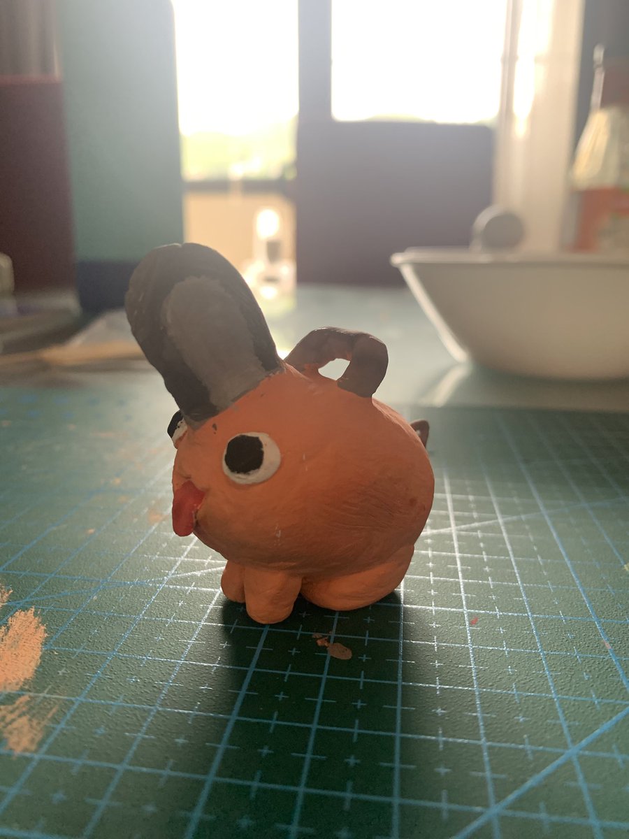 ratboyjules's tweet photo. i made pochita out of clay #chainsawman #pochita https://t.co/dMKJ48cITR