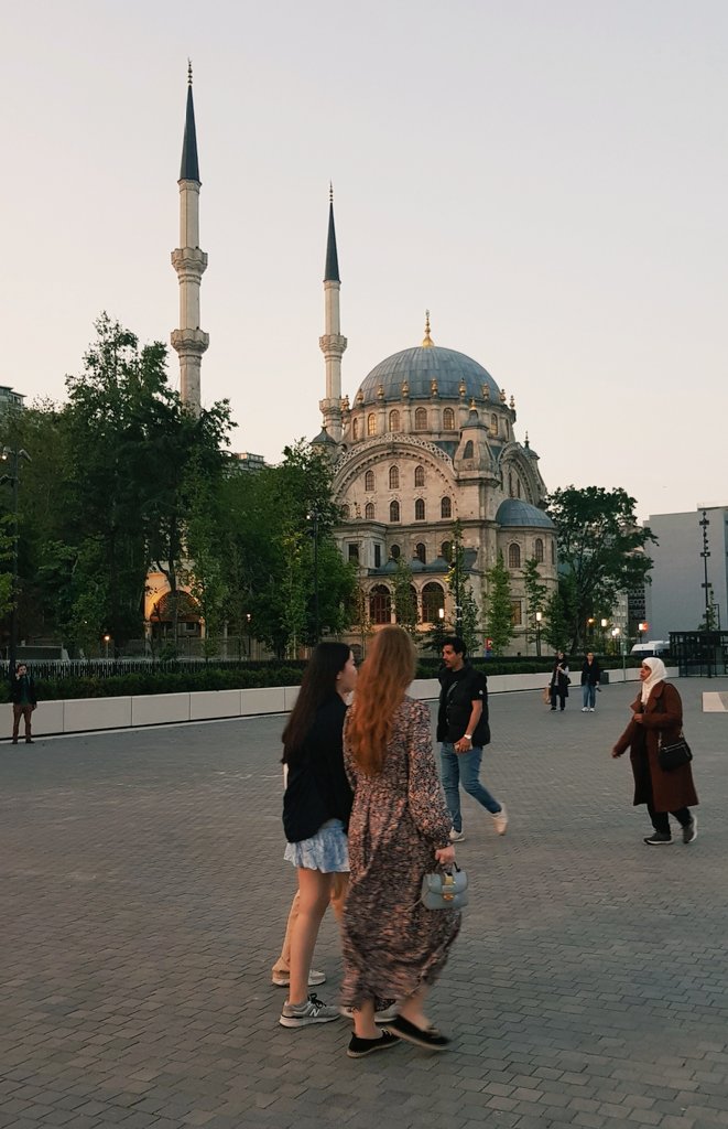 Galataport projesi ile gölgede kalan Nusretiye Camisi, Tophane #historical #historia #fotoğrafia