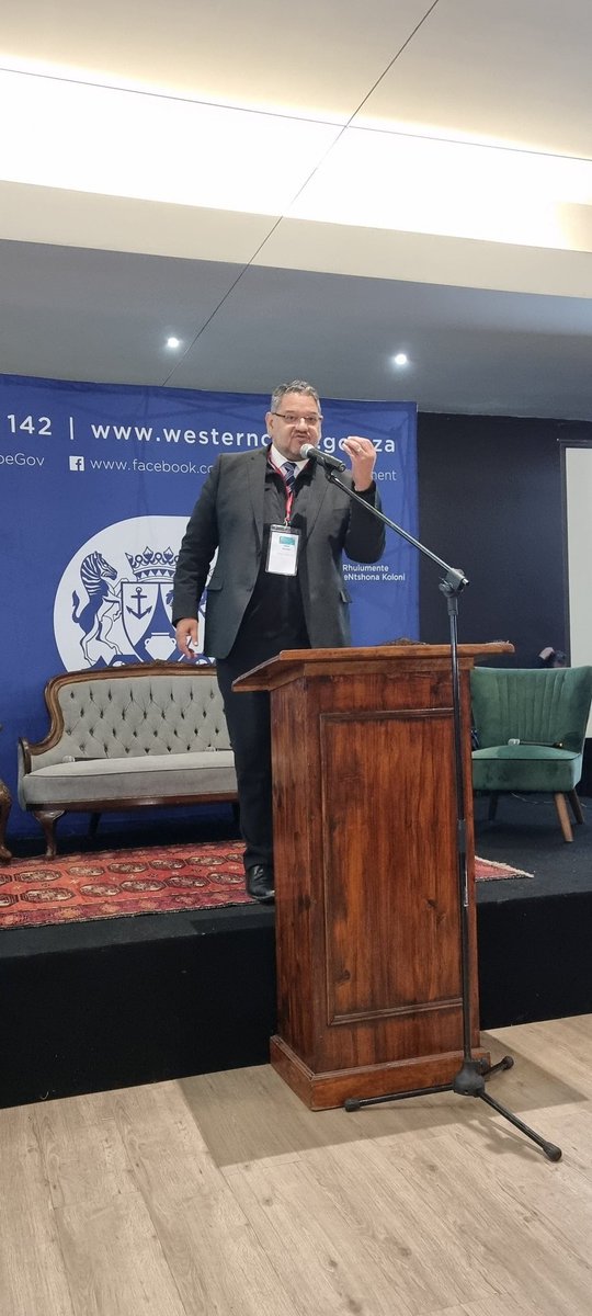 #youmadethe the right choice
CAPE Winelands and Westcoast Novice Teachers
Brent Walters - you making diamonds to shine in a brighter future! @teachingconnect @WestCoast_Edu @WCED_CTLI @WCEDnews @DavidMaynier @yvettemikayla @DeniseWesso