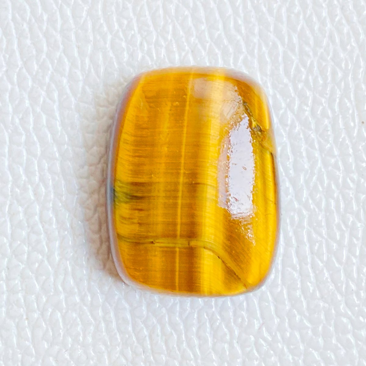 fizasagems's tweet photo. Tiger Eye wholesale lot

We accept payment through 
PayPal/Bank Transfer •100% secure

1 KG Lot-( $157USD) 
3 KG Lot-( $451USD)
5 KG Lot-( $711USD)  

$ 25.99 USD Express shipping

#tigereye #tigereyejewelry 
#tigereyesphere #tigereyejewelry #tigereyependant #tigereyecrystal https://t.co/homNaHRFHD