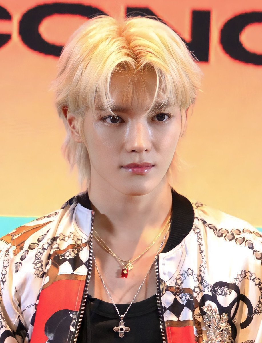 조각상 폼 미쳤다