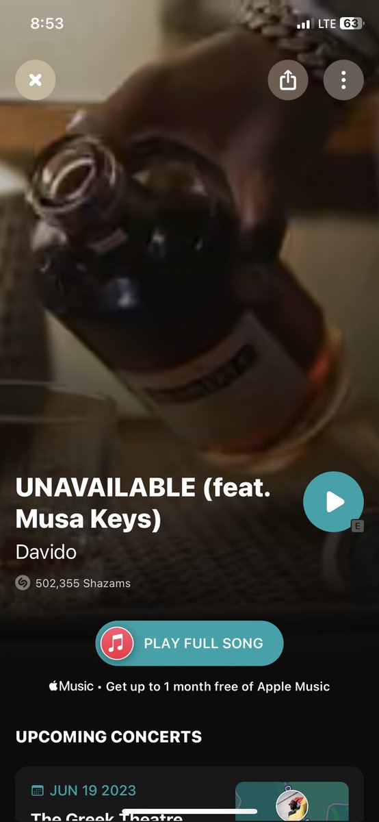 senorcorer's tweet image. Unavailable’ by @davido ft @MusaKeyss has surpassed over 500k Shazams #UnavailableChallenge