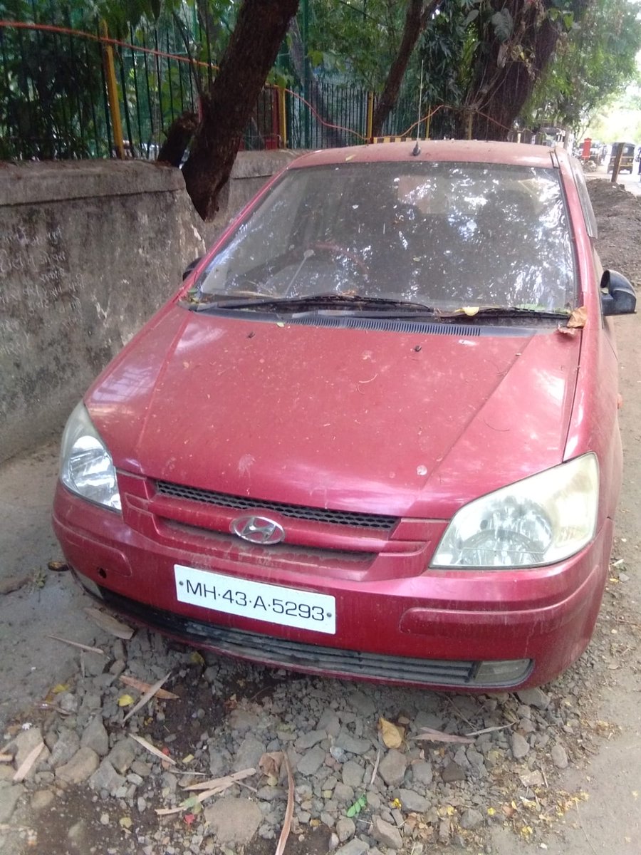 Voice Of City (@voiceofcity_) on Twitter photo Some veichles are lying in 2nd Cross Lane Lokhandwala, Andheri West, since ages, people of the locality have been bringing this to notice of the authorities but it's vain and unheard. An Appeal by public at large to act upon this. <a href="/CPMumbaiPolice/">Commissioner of Police, Greater Mumbai</a> <a href="/MumbaiPolice/">मुंबई पोलीस - Mumbai Police</a> <a href="/MTPHereToHelp/">Mumbai Traffic Police</a> Some veichles are lying in 2nd Cross Lane Lokhandwala, Andheri West, since ages, people of the locality have been bringing this to notice of the authorities but it's vain and unheard. An Appeal by public at large to act upon this. <a href="/CPMumbaiPolice/">Commissioner of Police, Greater Mumbai</a> <a href="/MumbaiPolice/">मुंबई पोलीस - Mumbai Police</a> <a href="/MTPHereToHelp/">Mumbai Traffic Police</a>