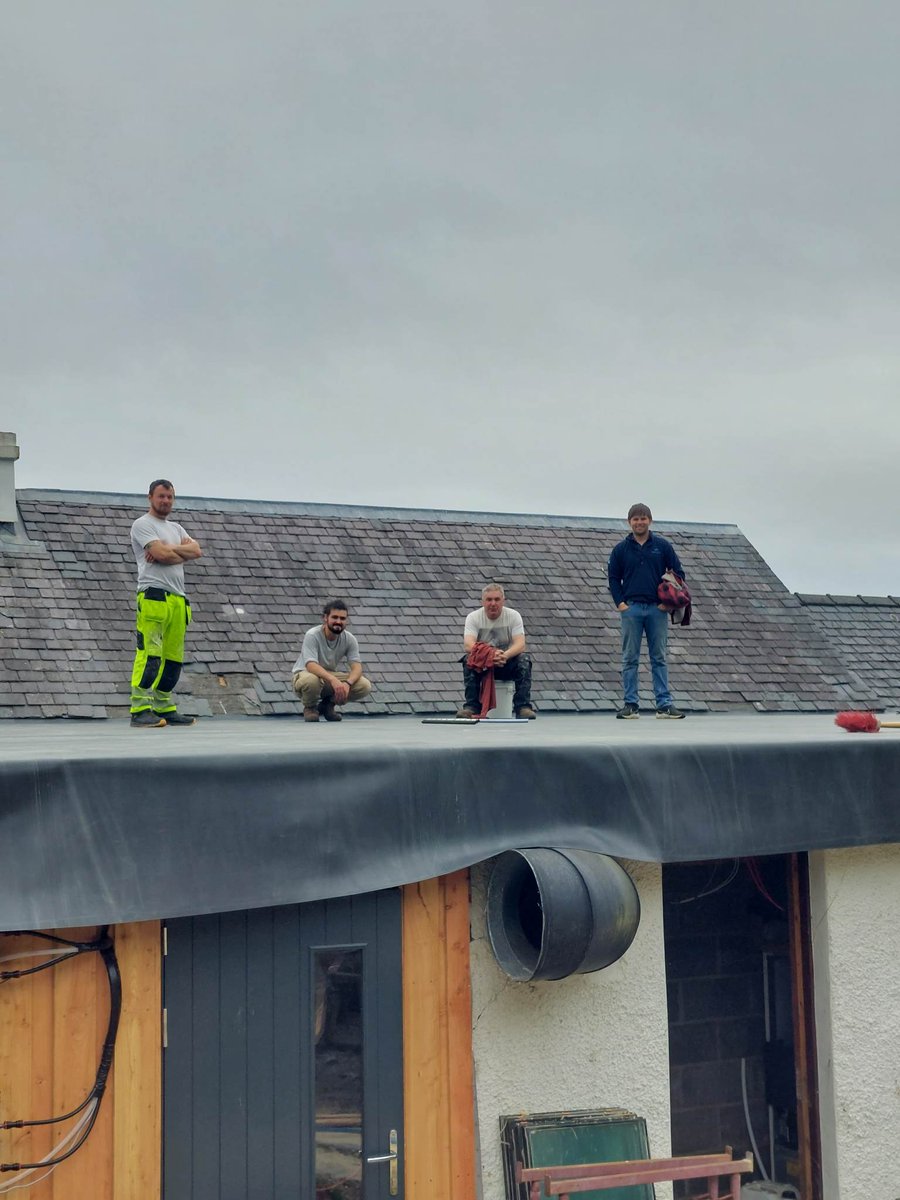 The extension is starting to look great - KFT cladding is on, and yesterday the guys glued down the rubber roof membrane. Big thanks to Davie, Mark, Will, Wallace & Tom - special mention for the cracking tunes we've been enjoying in the village while you've been working outside!