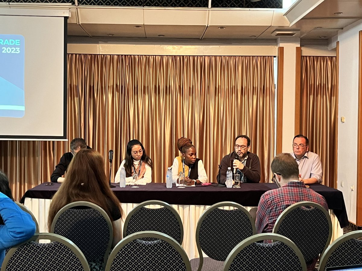 What a way to start the day… 🥰 panel “The future of Wikimedia &amp; Education”.
#EduWiki2023. Brahim Faraji, Bukola James, Rahmi, João Alexandre Peschanski, Frank Schulenburg and Yop Rwang Pam as moderator.
<a href="/wmnobrasil/">Wikimedia Brasil</a>