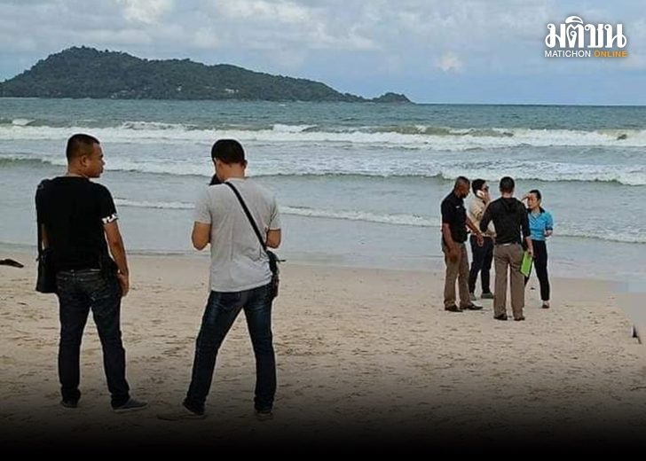 A Russian man drowned in front of his wife while swimming in the sea off Patong beach this morning (May 27) with the lifeguard who rescued him failing to revive him. #ThailandNews #whatishappeninginthailand #Phuket
Read Thai Newsroom Report
thainewsroom.com/2023/05/27/rus…