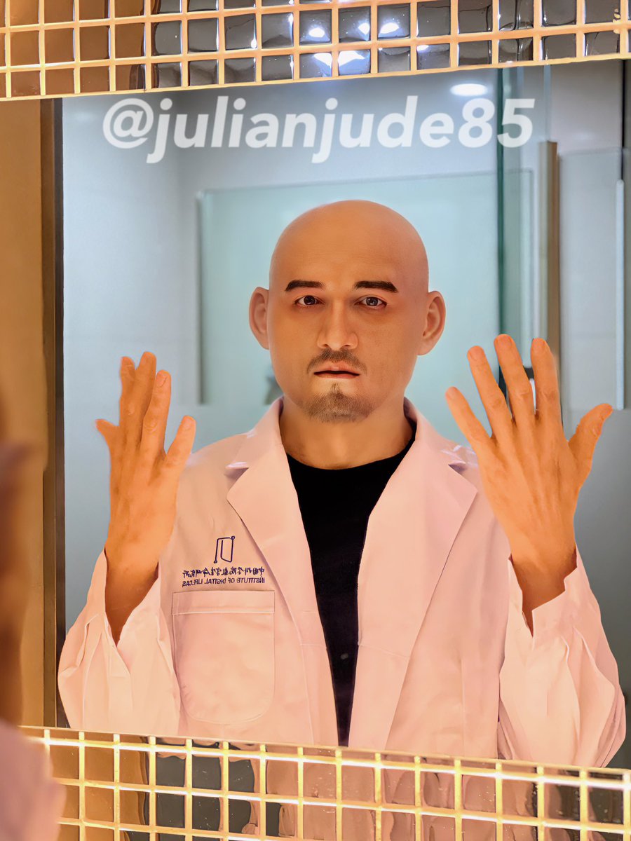 julianjude85's tweet photo. The experiment is coming to an end. Who's the next volunteer?

Mask &amp; gloves : @KingFaceFX 

#siliconemask #masking #malemask #disguisemask https://t.co/pV1G3S3SUQ