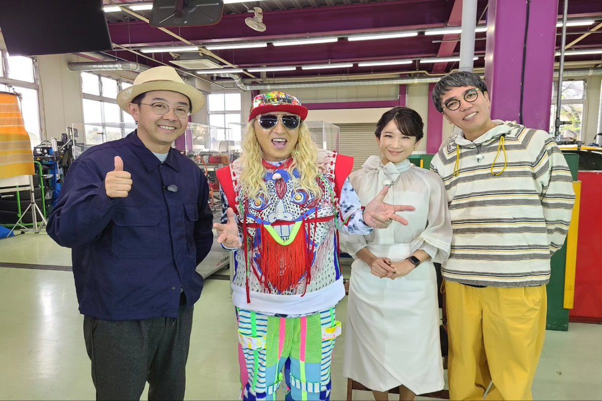 DJKOO_official's tweet image. #おぎやはぎの愛車遍歴 NO CAR, NO LIFE!｜ＢＳ日テレ 今夜5/27(土)21:00

愛車と同時に人生が甦りますね
 #280Z めっちゃ懐かしかったぁ

そして番組が用意してくれた
 #Ferrari296GTB と #ダルマセリカ 
テンション爆アガりでした

 #おぎやはぎ さんとも沢山お話が出来てホント最高 DO DANCE！！