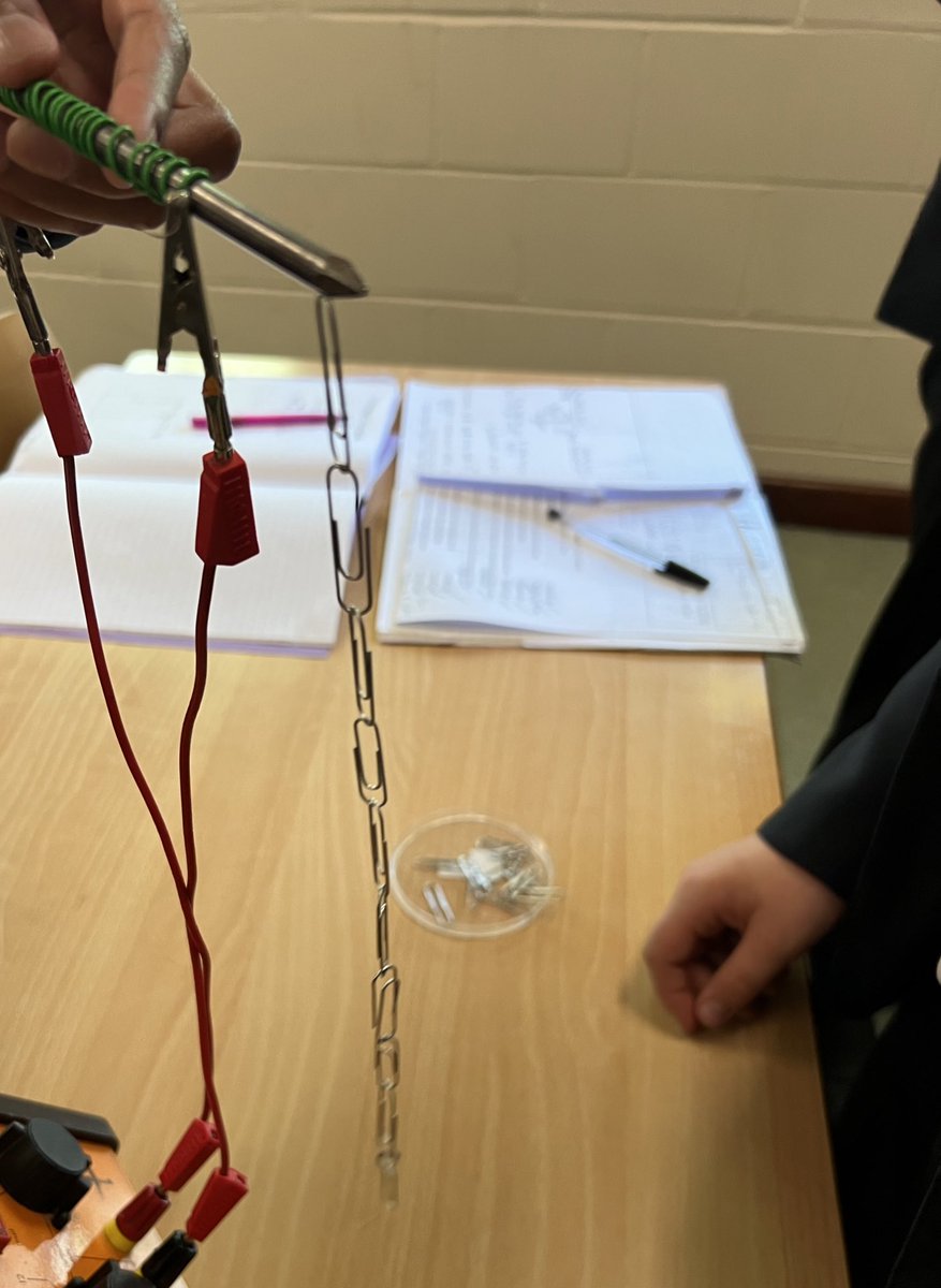 Electromagnets - great work year 8🖇️