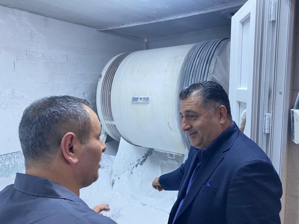 Esnaf ve üreticilerimizi ziyaret etmeye devam ediyoruz. 
Tüm esnafımıza hayırlı işler diliyorum. 

#DogruZamanDogruAdam