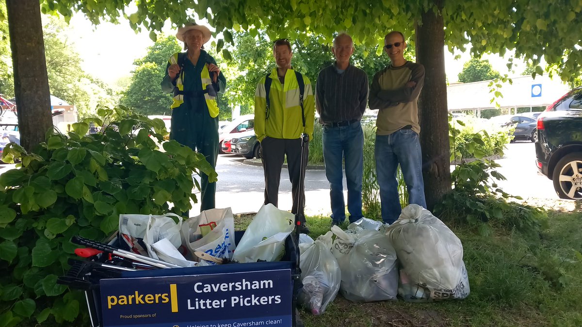 CavershamTidy's tweet image. Coal Woodland this week, part of a regular clean up supported by @LionsReading and with help from our trusty @ParkersCaversh trolley. 

Sign up to our ***NEW*** Keep Caversham Tidy Newletter: forms.gle/WbizVitdP4EQEL… 
 
#keepcavershamtidy #rg4 #trashtag
