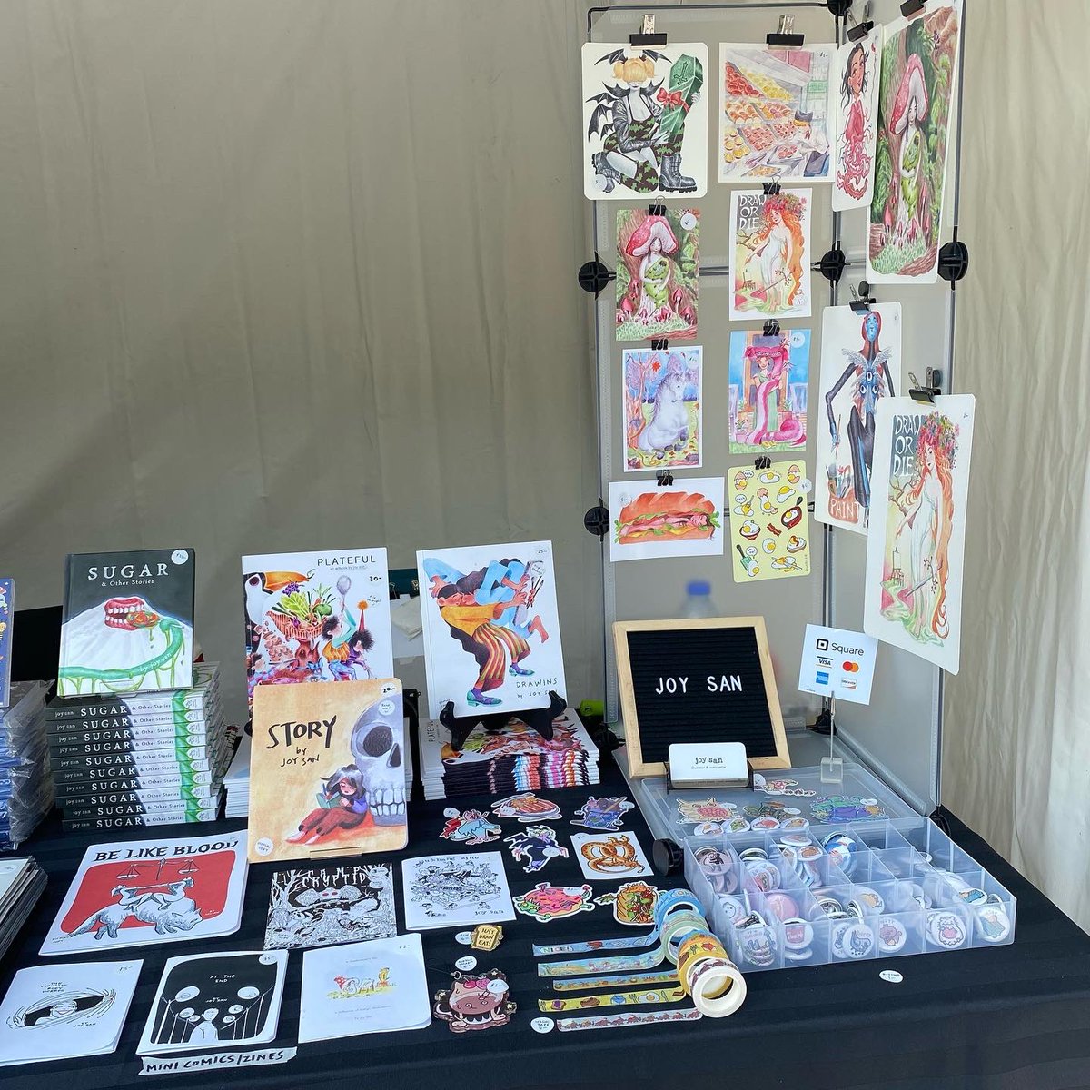 「All set up for day two here at MCAF, ten」|JOY SANのイラスト