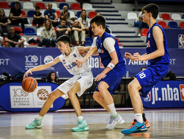KSSrbije's tweet photo. Izuzetno zanimljiv drugi dan takmičenja na Junior NBA turnir u Železniku...
#kss #jrnba #JrNBASrbija https://t.co/bgiuQfwmbB
