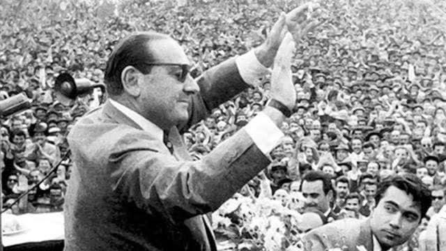 yildizali19's tweet photo. Vesayetin ördüğü taşlarla hazırlanan 27 Mayıs 1960 darbesinin 63. yıl dönümünde darbeyi ve darbeseverleri bir kez daha kınıyor, millet iradesinin temsilcisi olarak Hakk’ın rahmetine kavuşan #Menderes, #Polatkan ve #Zorlu’yu rahmetle anıyorum… https://t.co/bGgnVHIXW2