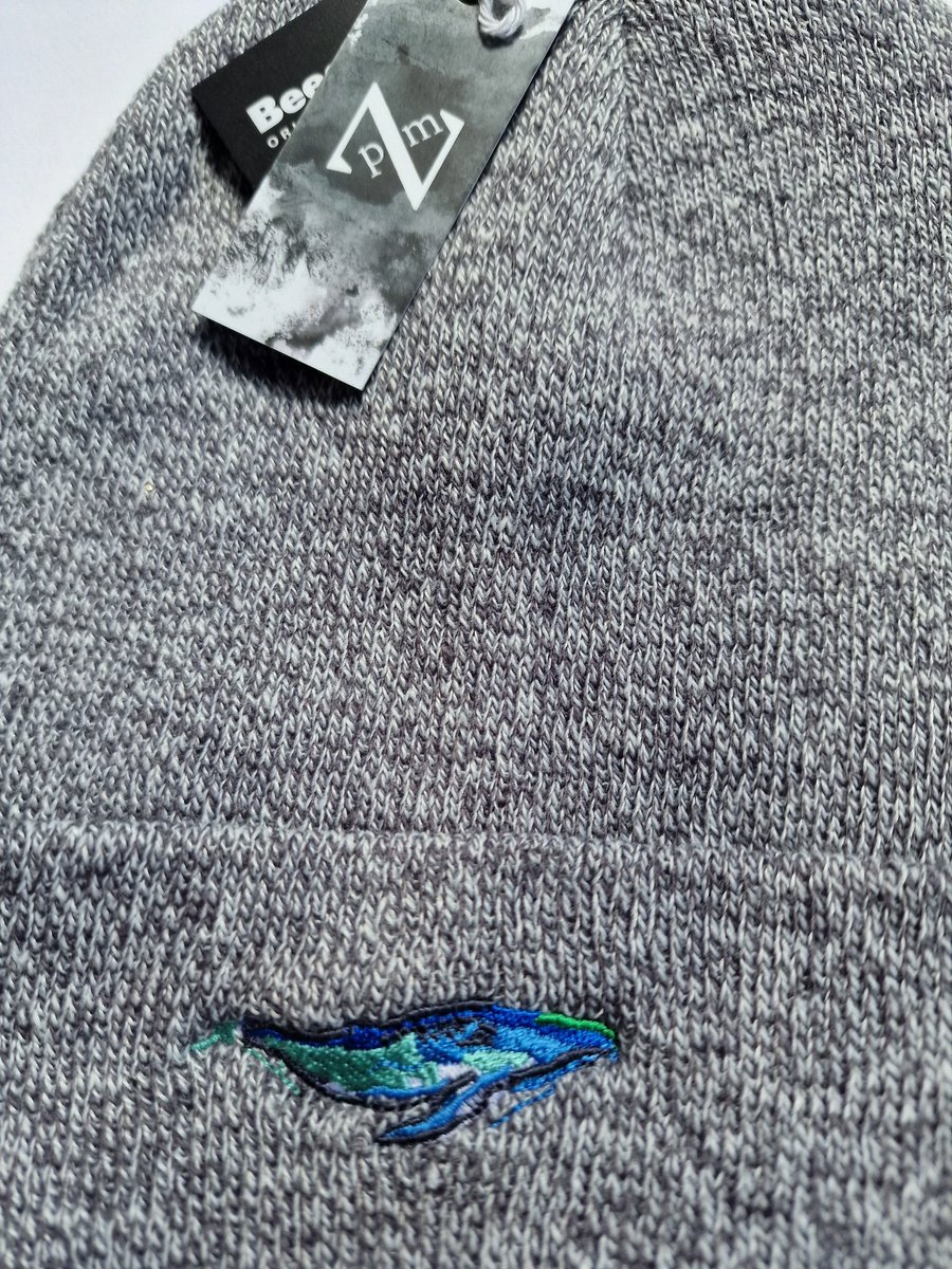 Sample hats have arrived! There will be more of these in the future so if you'd like to order one let me know! - some other colours and items to come too. 🐋✨🧢