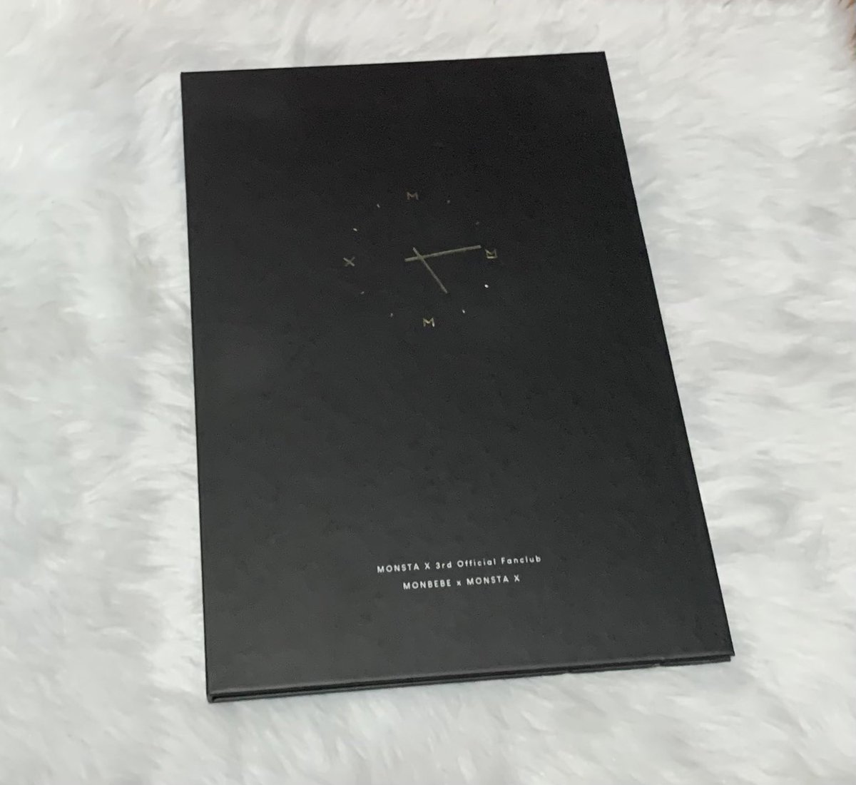 samanthachae's tweet photo. [WTS/LFB]

Monsta X Hyungwon Photocard (with crown) - ₱ 400
Monsta X Photocard - ₱ 100 each

Can meet tomorrow sa event.
 #MonstaXDomin8ion https://t.co/7z0DwxSgb1