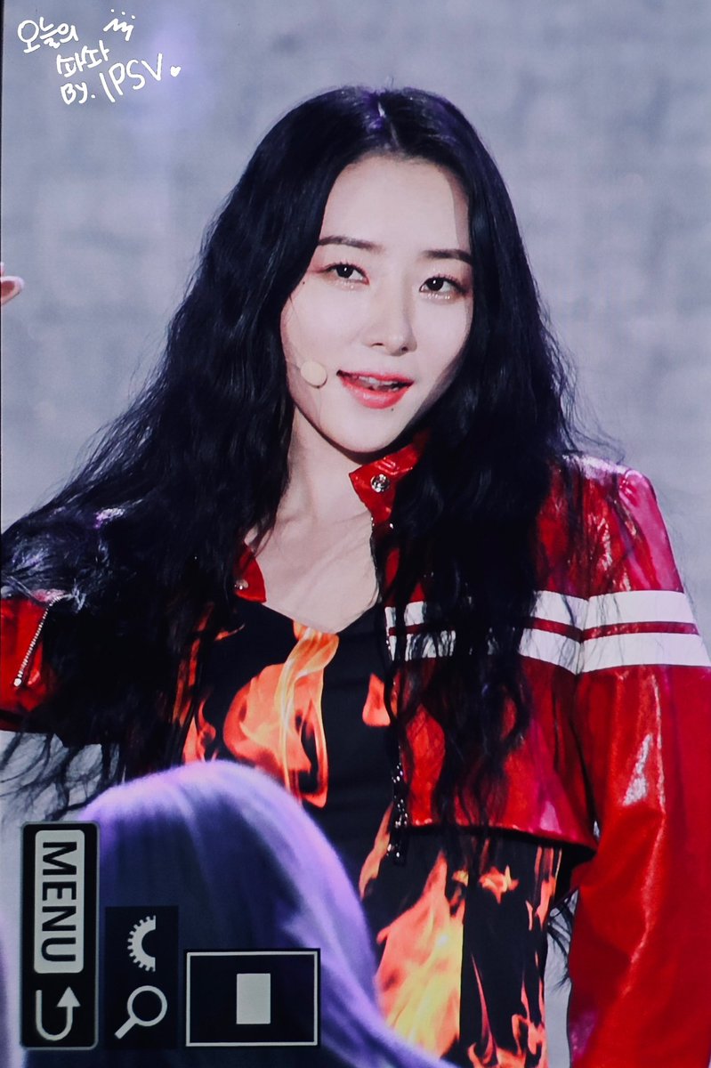 230527 #드림캐쳐 #수아 #김보라 #DREAMCATCHER #SUA 프리뷰

🔥🔥🔥