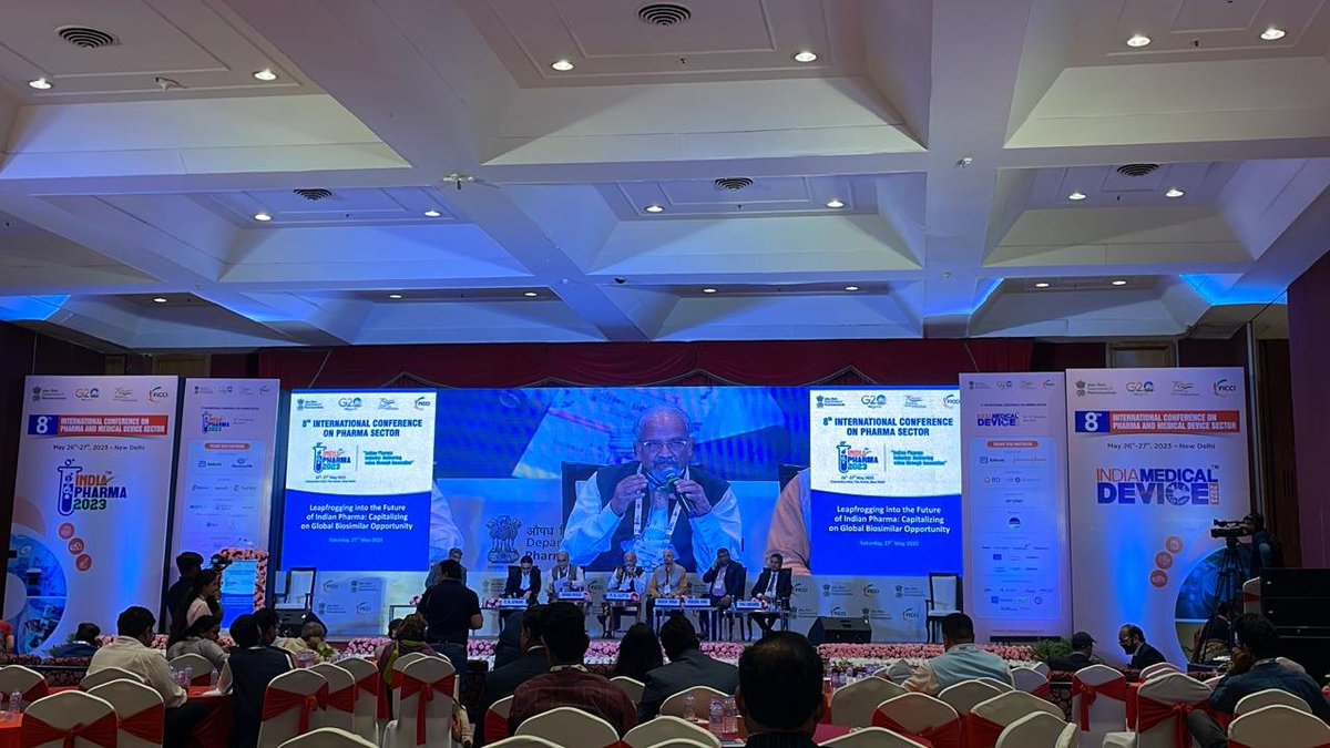 IndiaPharma2026's tweet photo. Biosimilars would be the future of treatment while keeping innovation and affordability as key from India Perspective.:Prof. (Dr.) Y. K. Gupta, Chairman, AIIMS Bhopal & AIIMS Jammu, GoI.
#IndiaPharma #IndiaMedicalDevice
@ficci_india
@Pharmadept https://t.co/b9VyweJw0p