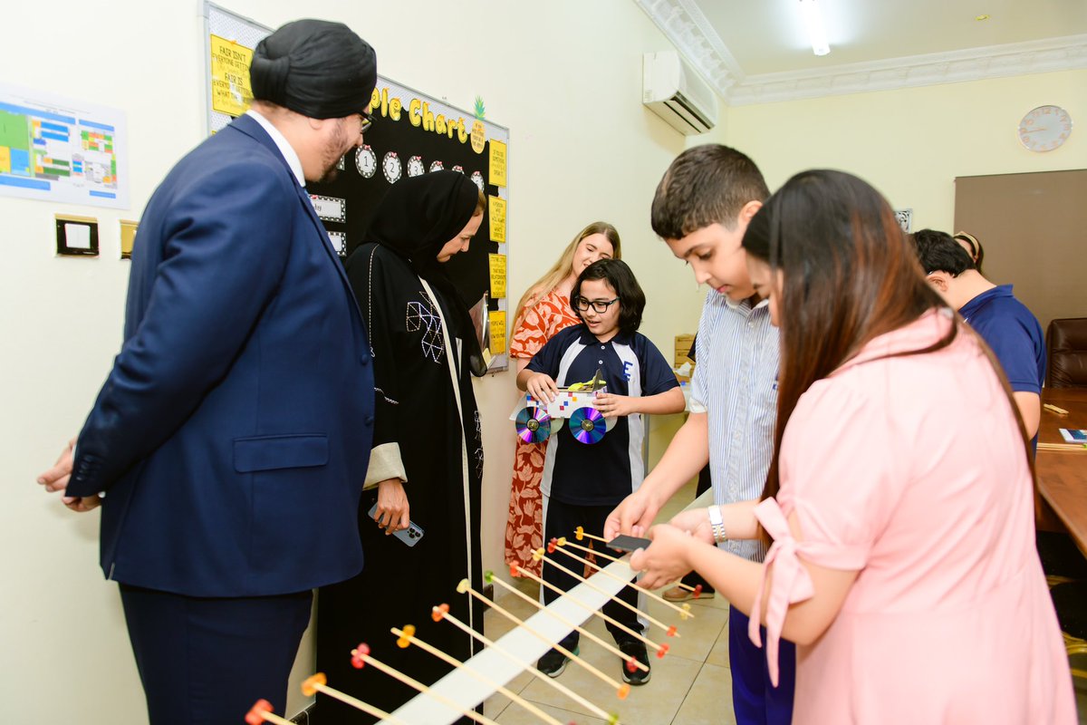 INJAZQatar's tweet photo. Empowering Young Minds #ThinkSTEM #TeamBoeing #Boeing 🌟
Sheikha Hanadi Al Thani, Chairperson of @INJAZAlArab INJAZ Qatar and Mr. Kuljit Ghata-Aura president of @BoeingMidEast, Turkey and Africa (META), were delighted to interact with the talented young minds & exchanging ideas. https://t.co/wxMYWwKQYB