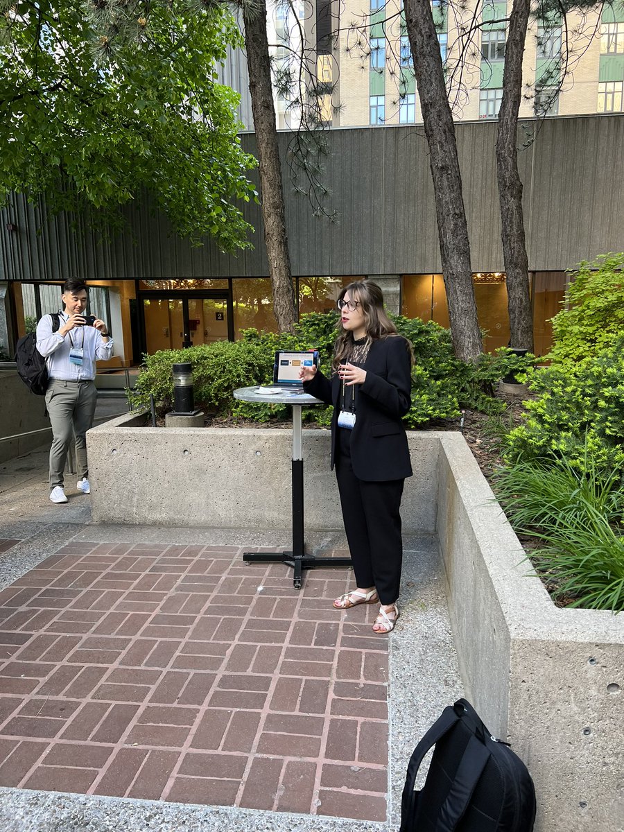 Kathleen Beullens (@kathbeullens) on Twitter photo Presenting her top student paper like a pro, outside & during a fire alarm… 🤩Definitely a good story! Very well done <a href="/SofieVranken_/">Sofie_Vranken</a> #ica23 Presenting her top student paper like a pro, outside & during a fire alarm… 🤩Definitely a good story! Very well done <a href="/SofieVranken_/">Sofie_Vranken</a> #ica23
