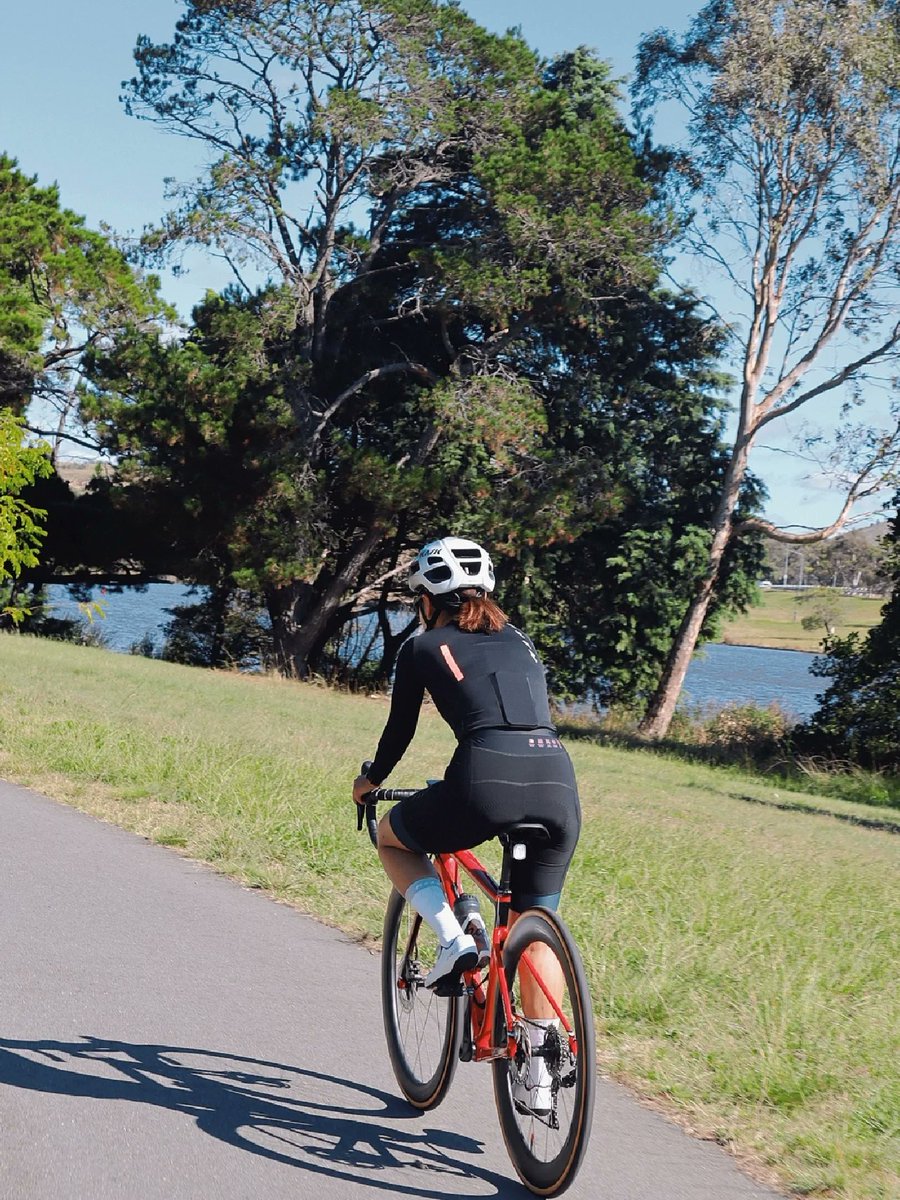 AngelFace371's tweet image. To be in the company of nature and to feel its bounty. Riding brings me endless joy and gratitude! 🌳🚴‍♂️ #WithNature #GratitudeRide