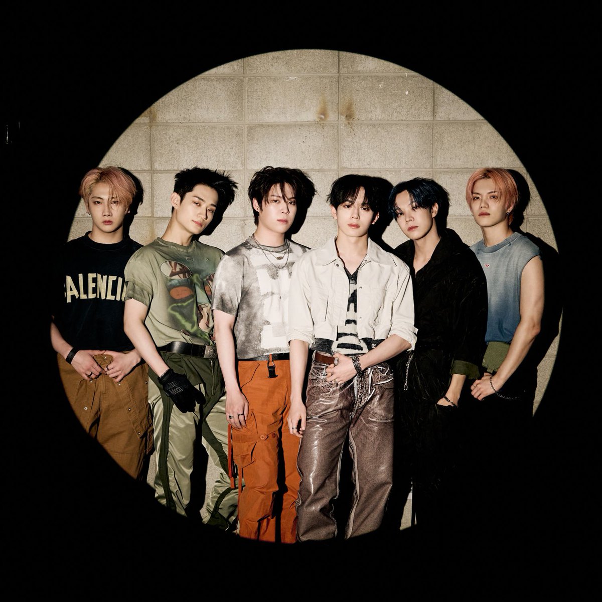 for7vrvr's tweet photo. 📌明日(28日)のVERRERスケジュール 

③🗳️M COUNTDOWN 投票スタート‼️
🗓️期間:5/27(土)0時⇨5/29(月)23:59
１日１回の投票です➰

#VERIVERY_カムバ応援 #ベリベリ https://t.co/zGZlvChkje