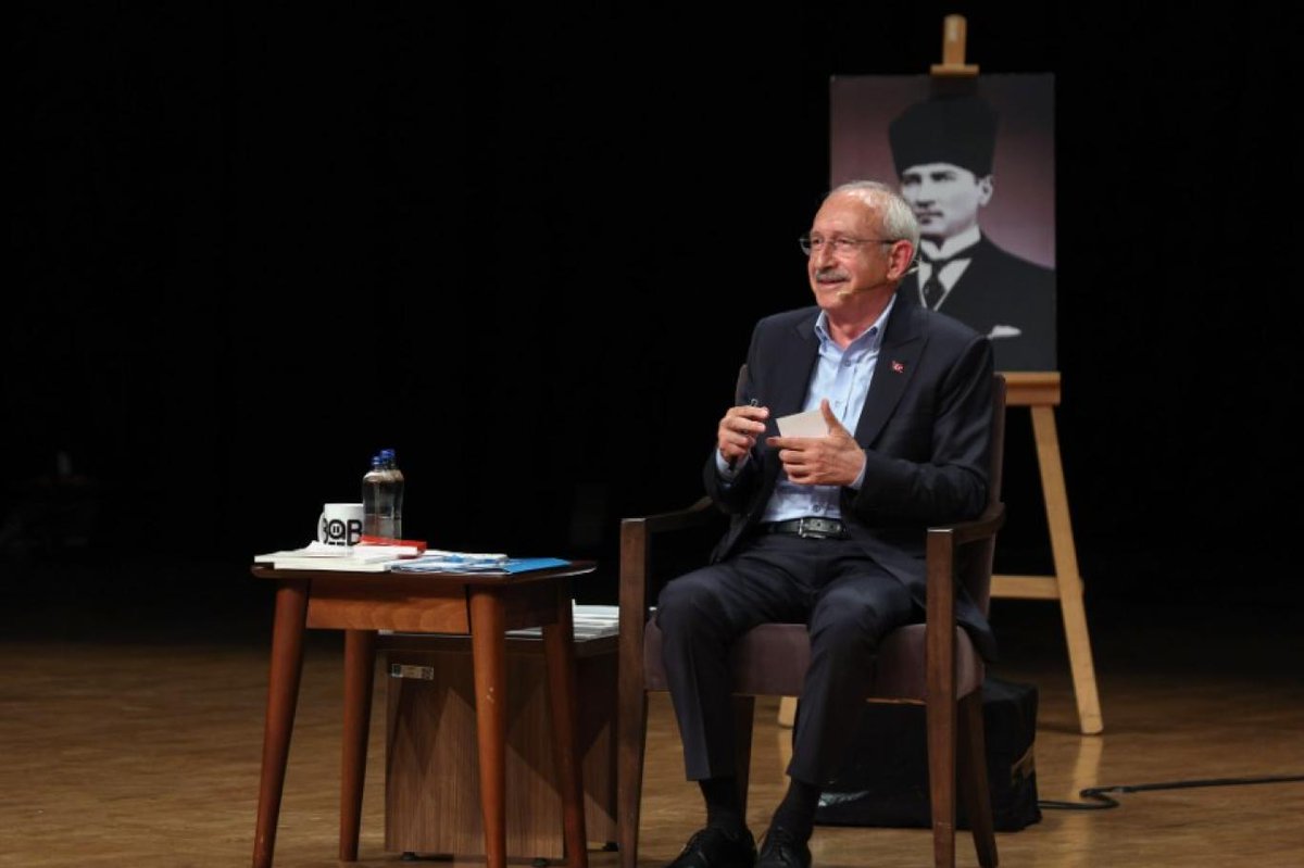 darkwebhaber's tweet photo. Kemal Kılıçdaroğlu'nun  konuk olduğu Babala TV programı 25 Milyon kez izlenerek Trend Videolar listesinde 1. sıraya yükseldi https://t.co/Uy0uEWOy8t