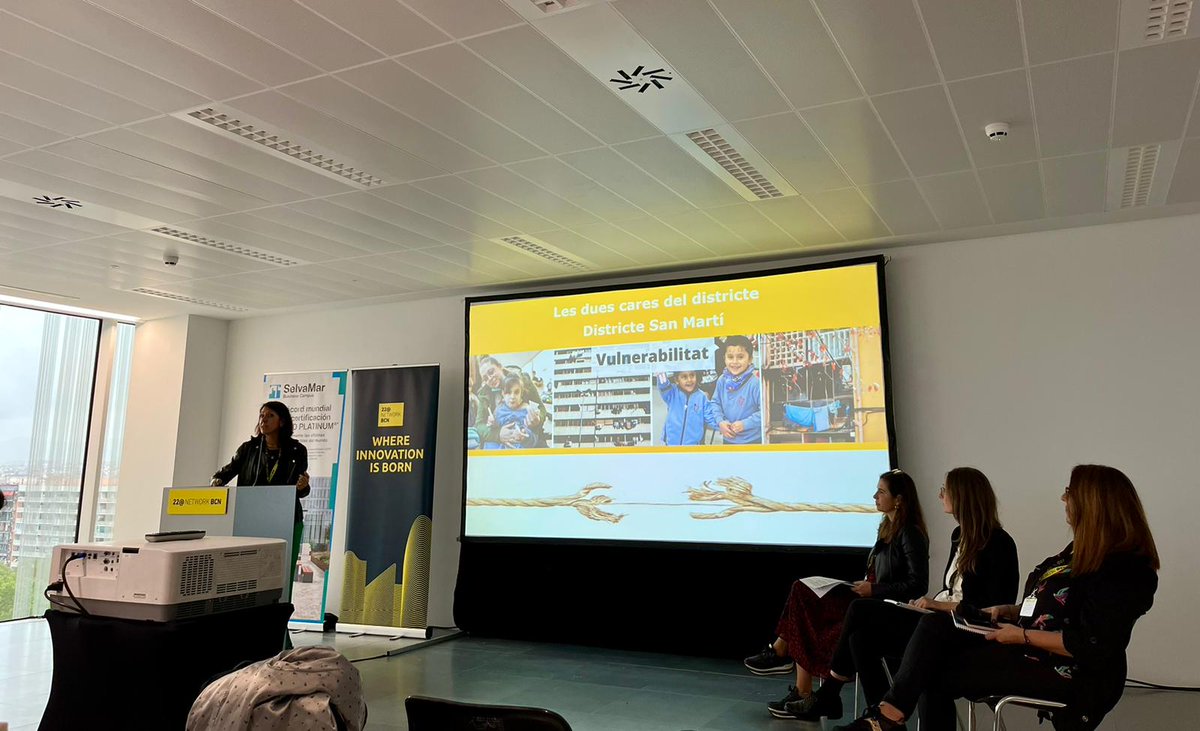 fundacioires's tweet photo. ⚠️Empreses...Aquest missatge és per vosaltres! ⚠️
Molt contents i contentes de presentar la campanya #EfecteTalent per fer créixer les oportunitats laborals per a joves, dones i persones majors de 50 anys juntament amb el @22networkbcn. https://t.co/vjE3208dyz https://t.co/s4RgwmaeGw