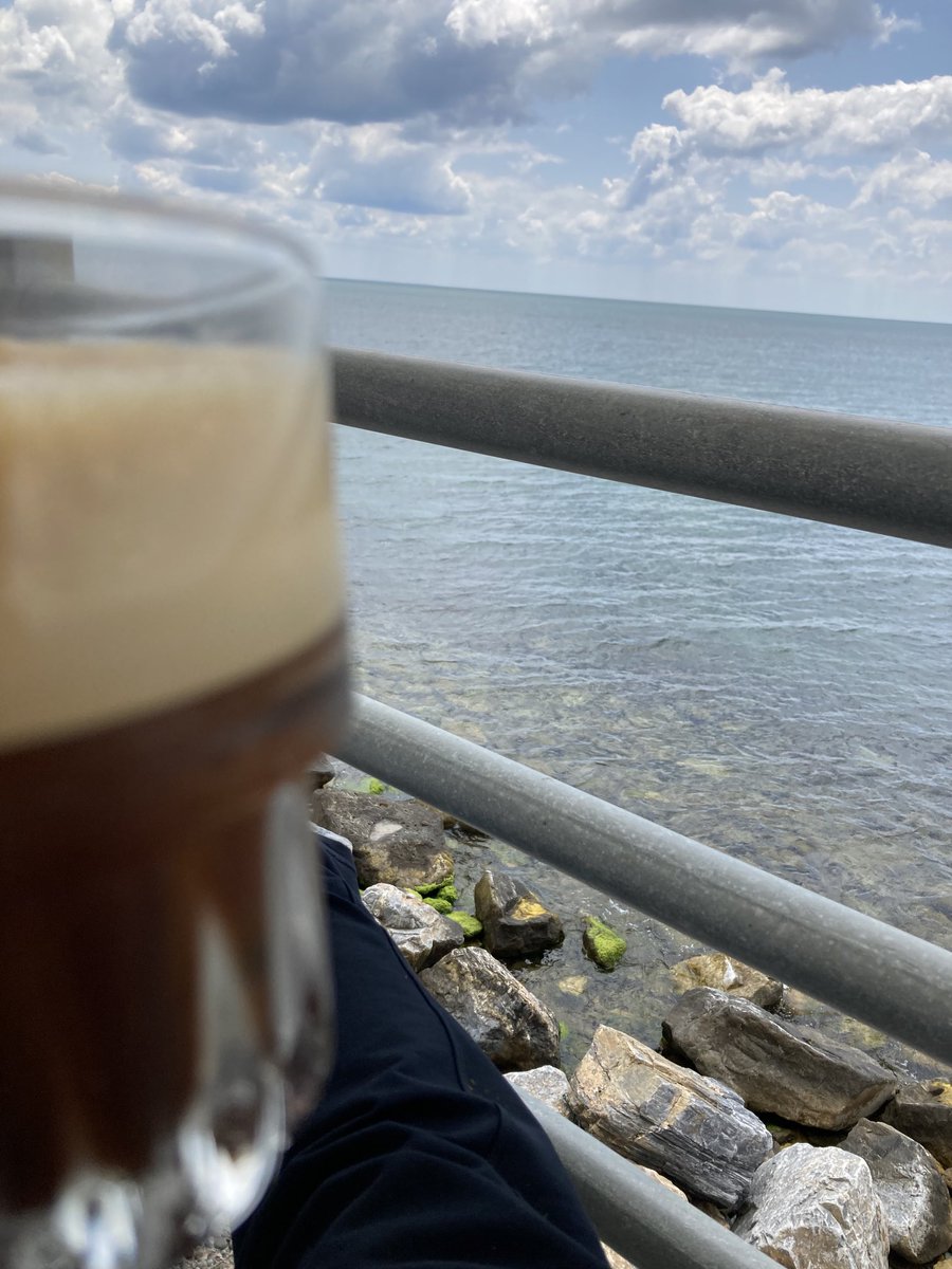 jiakomo_2's tweet image. Καφεδάκι δίπλα στη θάλασσα!! Καλό Σαββατοκύριακο σε όλους!!! #AXD