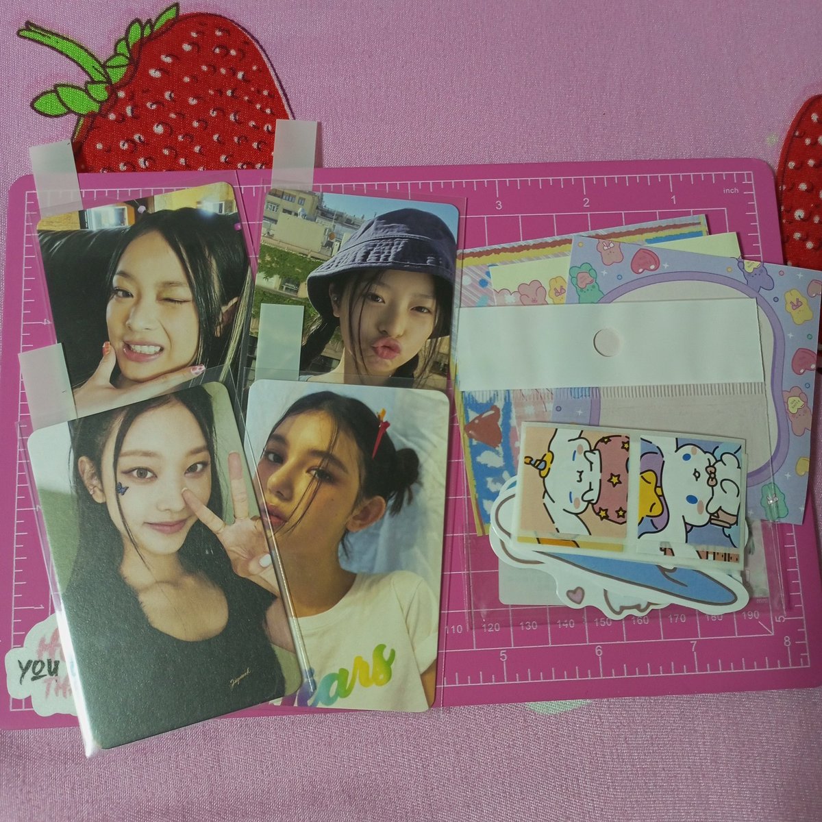 loveechinn's tweet photo. 🌷 #lovechinmails

omggg myy hanni bh noot noot finally came homee!!! thankuuuu so much @l8ckets for vv secured packaging and for the freebiess! 🩷

— #mailed2u https://t.co/gXMhgMNJTf
