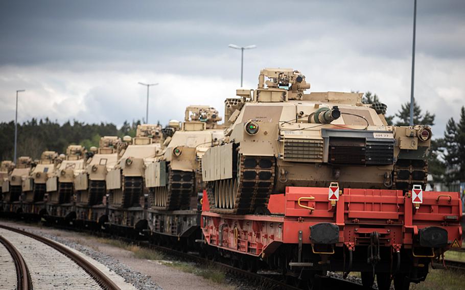 About 400 Ukrainian soldiers have begun training to operate American M1 Abrams tanks in Germany.