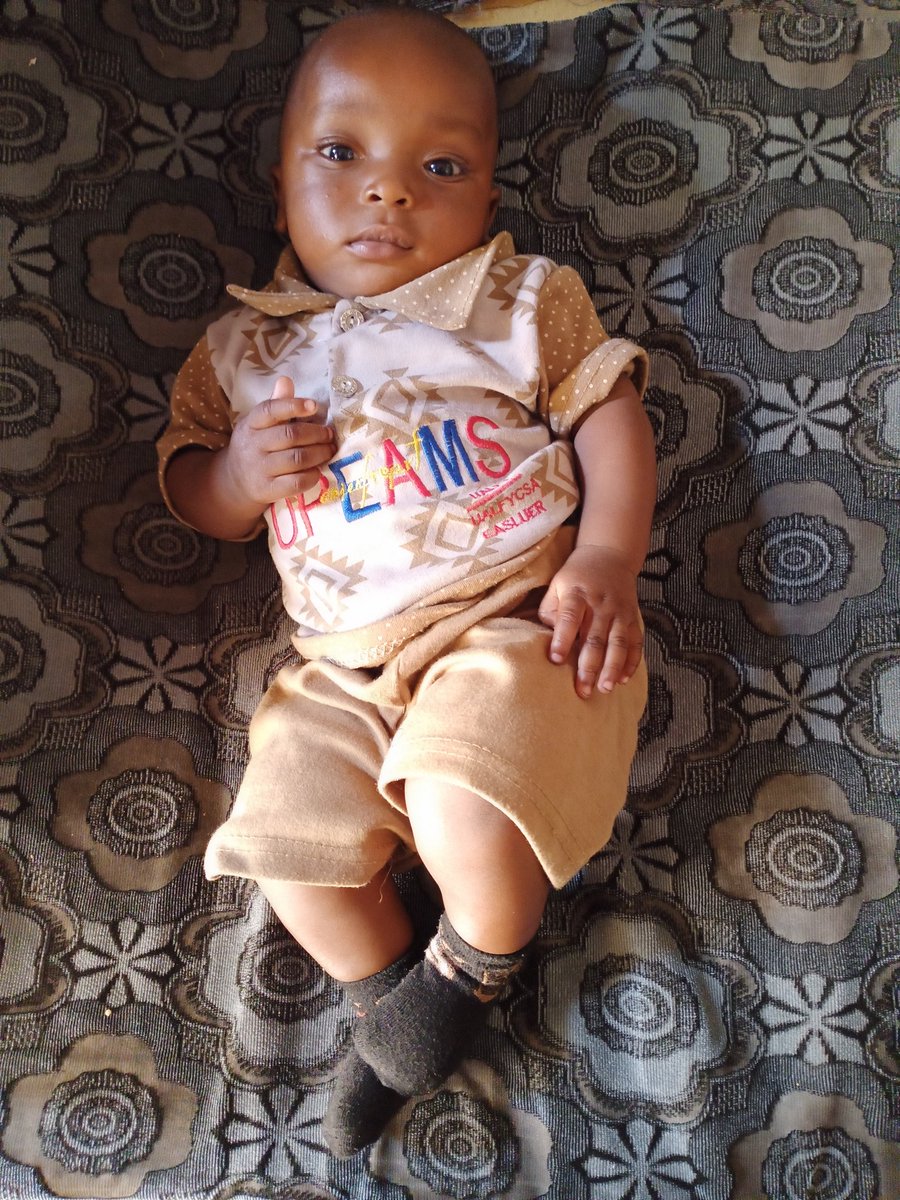 jarumi_01's tweet photo. Happy Children's Day My #Mujaheed Love You 💕 https://t.co/a9H2TZ1APn