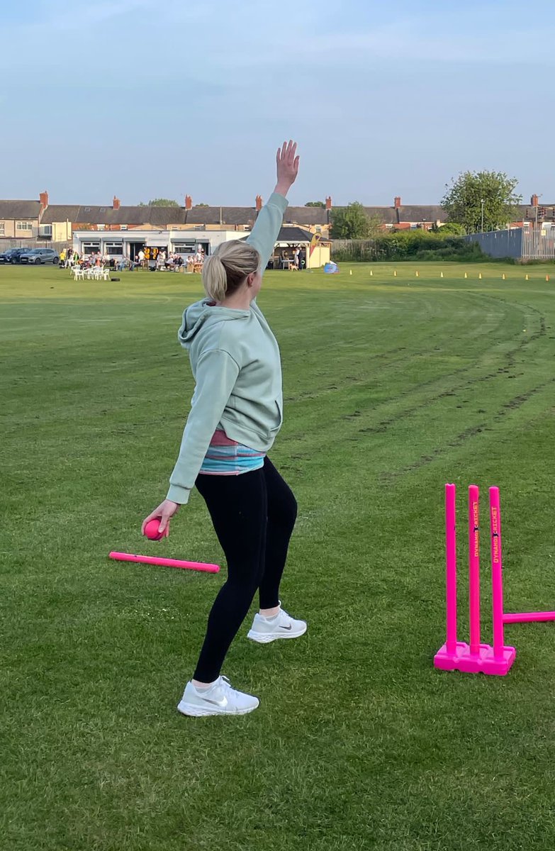 Bedlingtoncc's tweet photo. Thank you to everyone who turned up to Prosecco Cricket last night. Some very good displays with bat and ball for their first ever session!

We’re excited for the coming weeks and watching the group develop👏🏻🥂

Sessions are every Friday, 7-8pm

#BCC🏏 https://t.co/kCCnAjAFQ7